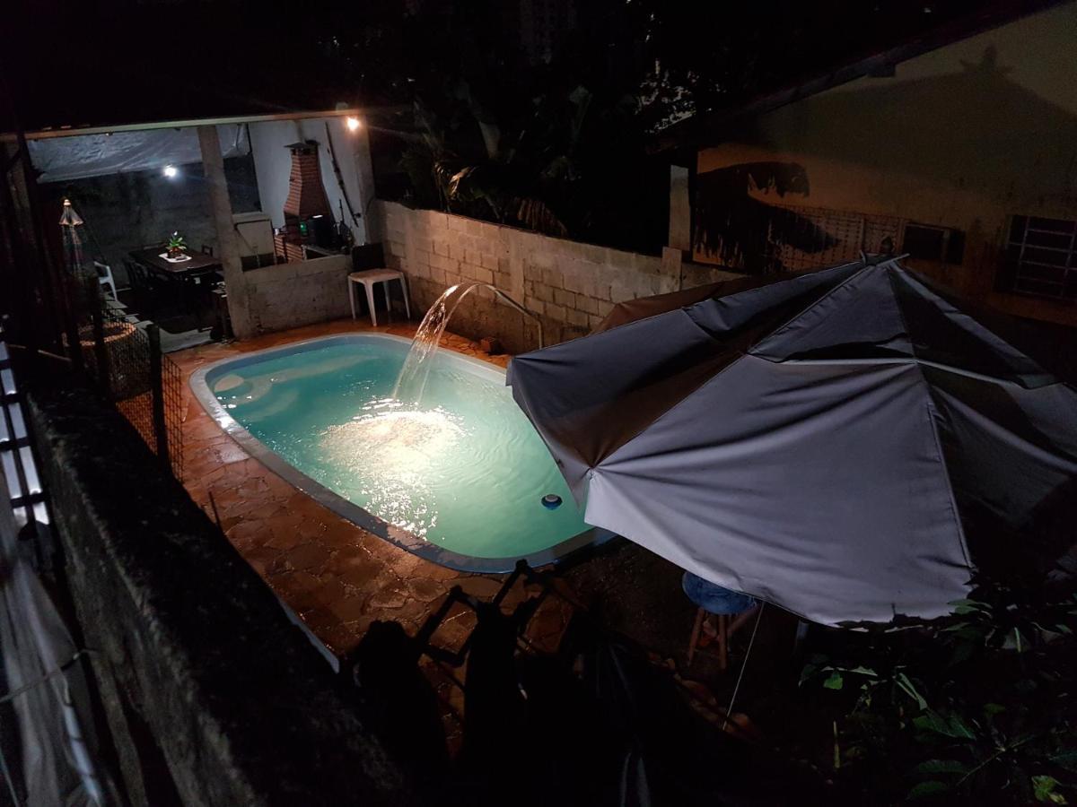 Hostel Praia Martin De Sa Карагуататуба Экстерьер фото