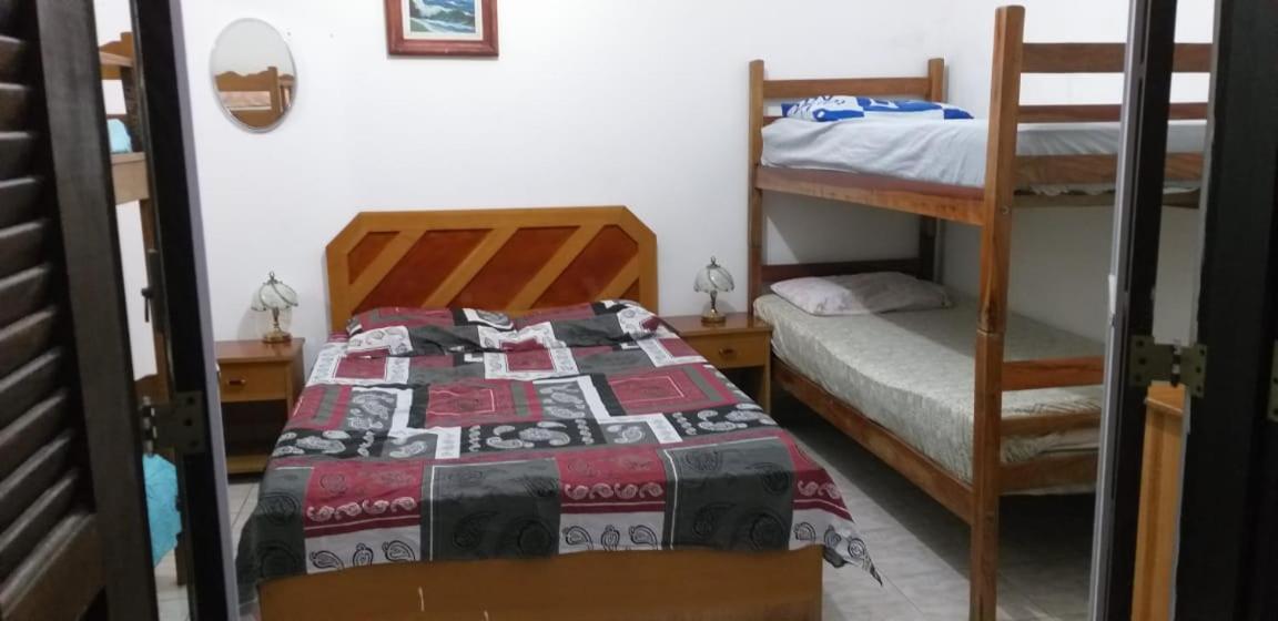 Hostel Praia Martin De Sa Карагуататуба Экстерьер фото